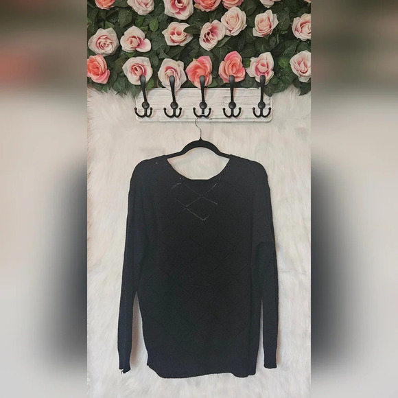 Shein Soft V-Neck Open Knit Sweater - Picture 3 of 6